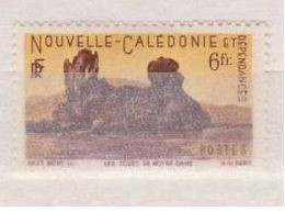 NOUVELLE CALEDONIE      N°  YVERT  273    NEUF AVEC CHARNIERES      ( CHAR   03/49 ) - Nuevos