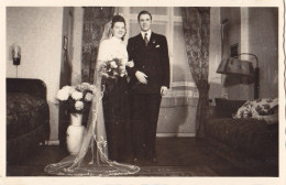 Altes Foto Vintage .Hochzeit. Um 1950. (  B13  ) - Persone Anonimi