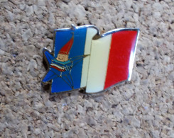 Pin's - Albertville 92 - Mascotte Avec Drapeau Français - Olympische Spiele