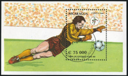 Nicaragua 1796, CTO. Michel 2992 Bl.190. World Soccer Cup Italy-1992. 1990. - Nicaragua
