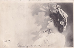 ARTISTE DE THEATRE(MAUD AMY) - Entertainers