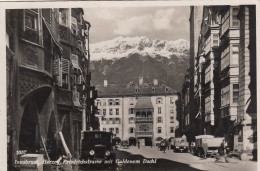 Innsbruck, Herzog Friedrichstrasse Mit Goldenem Dachl Gl1941 #G4892 - Sonstige & Ohne Zuordnung