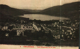 CPA   (88)        GERARDMER   Les Casernes Et Le Lac - Gerardmer