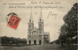 Saigon - Cathedrale - Vietnam