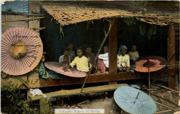 Umbrella Makers In Burma - Otros & Sin Clasificación