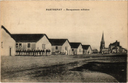 CPA Parthenay Baraquements Militaire (1390966) - Parthenay