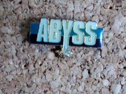 Pin's - Abyss - Filmmanie