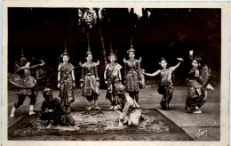 Angkor-Vat - Danses Combodgienn - Camboya