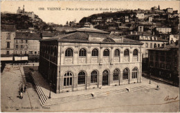 CPA Vienne Place De Miremont Musée Bibliotheque (1391076) - Vienne