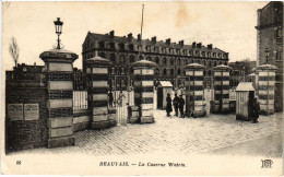 CPA Beauvais La Caserne Watrin (1279947) - Beauvais