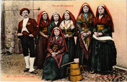 CPA Pyrénées Ossau Groupe Ossalois Folklore (1390255) - Bearn