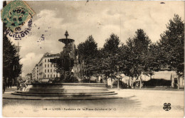 CPA Lyon La Fontaine Place Guichard (1390549) - Altri & Non Classificati