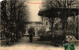 CPA Pyrénées Pau Place Royale Et La Mairie (1390203) - Pau