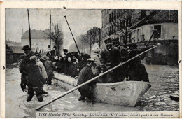 CPA Ivry Sauvetage Inondations (1391267) - Ivry Sur Seine