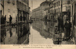 CPA Maisons-Alfort Grande Rue Inondations (1391286) - Maisons Alfort