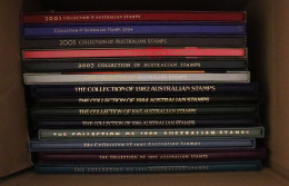 1982-2008 YEAR BOOKS 1982, 1984-86, 1989, 1991, 1995-96, 2001 & 2004-08 'Collections Of Australian Stamps' With Never Hi - Otros & Sin Clasificación