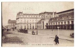 GIRONDE - BORDEAUX - Gare Du Midi - Hôtel Terminus - Photot. Marcel Delboy - M. D. N° 4 - Stations Without Trains