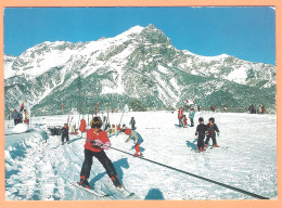 Ppgf/ CPSM Grand Format - HAUTES ALPES - STATION DE PUY SAINT VINCENT, JARDIN DES NEIGES ÉCOLE DU SKI FRANCAIS - Skieurs - Altri & Non Classificati