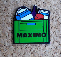 Pin's - Maximo - Markennamen