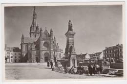 Ste-Anne D'Auray - La Fontaine Miraculeuse - 1950 - Tacot # 11-7/26 - Sainte Anne D'Auray