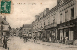 N°2631 W -cpa Ecomoy -partie De La Place De La République- - Ecommoy