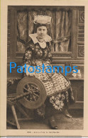 228945 FRANCE BANNALEC COSTUMES WOMAN POSTAL POSTCARD - Altri & Non Classificati