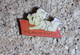 Pin's - Peau Douce - Trademarks