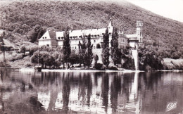 73 - Savoie -  AIX Les BAINS -  L Abbaye D Hautecombe - Aix Les Bains