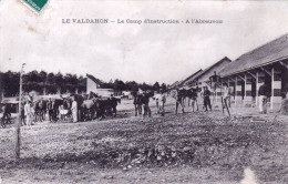 25 - Doubs -  Camp De  VALDAHON -  Le Camp D Instruction - A L Abreuvoir   - Militaria - Andere & Zonder Classificatie