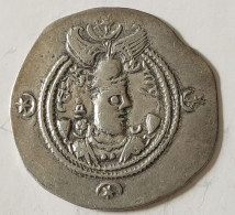 SASANIAN KINGS. Khosrau II. 591-628 AD. AR Silver Drachm Year 2 Mint WYHC Rare - Oriental