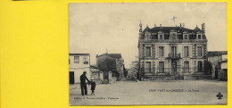 St FORT Sur GIRONDE La Place (Mossion Coiffeur) Chte Mme (17) - Andere & Zonder Classificatie