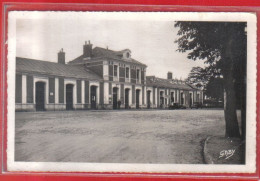 Carte Postale 14. Mezidon  La Gare   Très Beau Plan - Autres & Non Classés