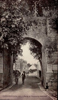 GUERANDE      (  LOIRE ATLANTIQUE  )  PORTE ET FAUBOURG BIZIENNE - Guérande