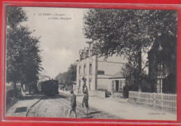 Carte Postale 14. Le Home   La Gare  Train Vapeur Et L'hôtel Bousquet  Très Beau Plan - Autres & Non Classés