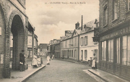 La Barre * Rue De La Mairie * Hôtel De La Croix * Villageois - Altri & Non Classificati