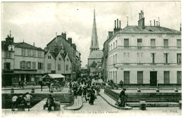 10 - B18113CPA - TROYES - La Rue Passevat - Passerat - Marche - Très Bon état - AUBE - Troyes