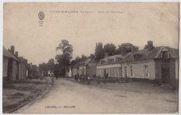 80 - B17727CPA - BOUQUEMAISON - Rue De Doullens - Bon état - SOMME - Autres & Non Classés