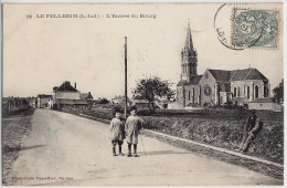 44 - B17532CPA - LE PELLERIN - Entree Du Bourg - Très Bon état - LOIRE-ATLANTIQUE - Other & Unclassified