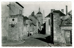 45 - B3448CPSM - JARGEAU - Porte Madeleine (café LEMOINE) - Parfait état - LOIRET - Jargeau