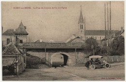 78 - B31040CPA - ROSNY SUR SEINE - Pont Du Chemin De Fer Et  Eglise, Voiture Du Photographe - Parfait état - YVELINES - Rosny Sur Seine