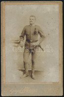 Cca 1890 Katonaportré, Keményhátú Fotó Merckép Bileki (Hercegovina) Műterméből, 16,5×10,5 Cm - Sonstige & Ohne Zuordnung