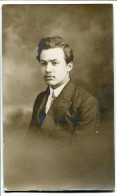 Photo En Buste D'un élégant Jeune Homme *  Annotée Roger Aloche Avril 1918 - Identified Persons
