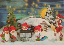 PÈRE NOËL Bonne Année Noël GNOME Vintage Carte Postale CPSM #PBA999.A - Santa Claus
