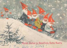 PÈRE NOËL Bonne Année Noël GNOME Vintage Carte Postale CPSM #PBM042.A - Santa Claus