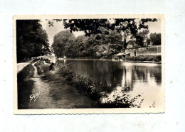 Carte Caen  Riviere Pecheur  Flamme Caen Abbaye Chateau - Caen