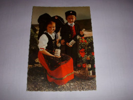 CP CARTE POSTALE ALSACE COSTUMES REGIONAUX Et VINS - ECRITE En 1978 - Alsace