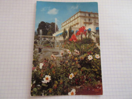 CP CARTE POSTALE AIN DIVONNE Les BAINS Le CASINO Et Ses JARDINS - Ecrite En 1982 - Divonne Les Bains