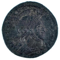 Római Birodalom / Ticinum / I. Constantinus 318-319. Follis Bronz (2,72g) T:XF Roman Empire / Ticinum / Constantine I 31 - Unclassified