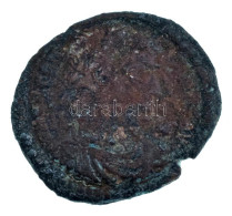 Római Birodalom / Siscia / Vetranius 350. AE3 (4,08g) T:F,VG Roman Empire / Siscia / Vetranio 350. AE3 "DN VETRA-[NIO PF - Non Classés
