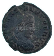 Római Birodalom / Siscia / Gratianus 367-375. AE3 Bronz (2,12g) T:VF Roman Empire / Siscia / Gratian 367-375. AE3 Bronze - Non Classés